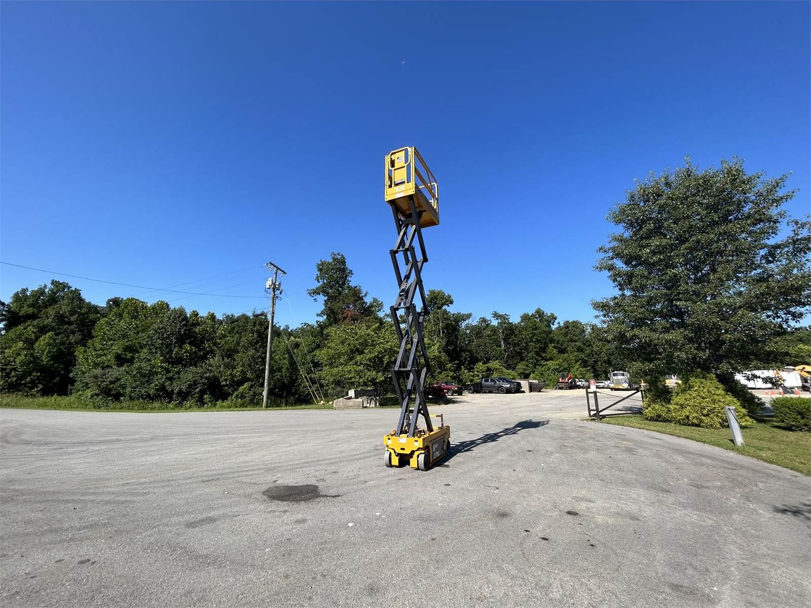 2021 Xcmg XG1932DC Scissor Lift