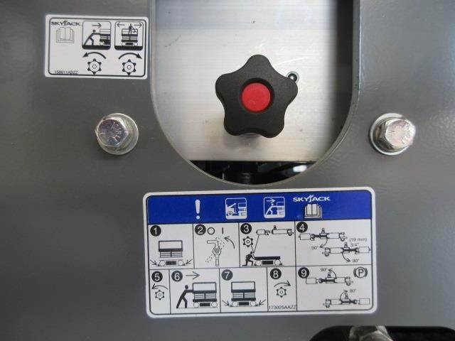 Photo - 18