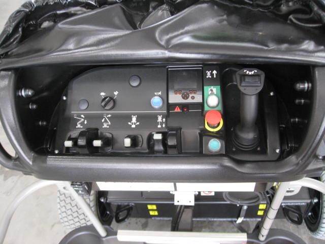 Photo - 8