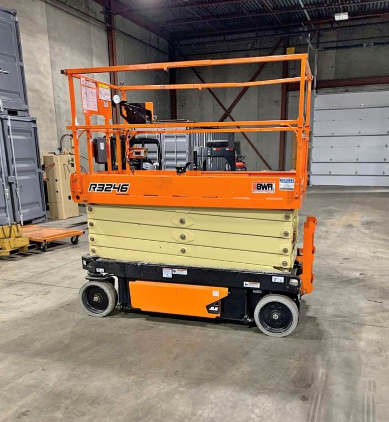 2022 JLG R3246 Scissor Lift