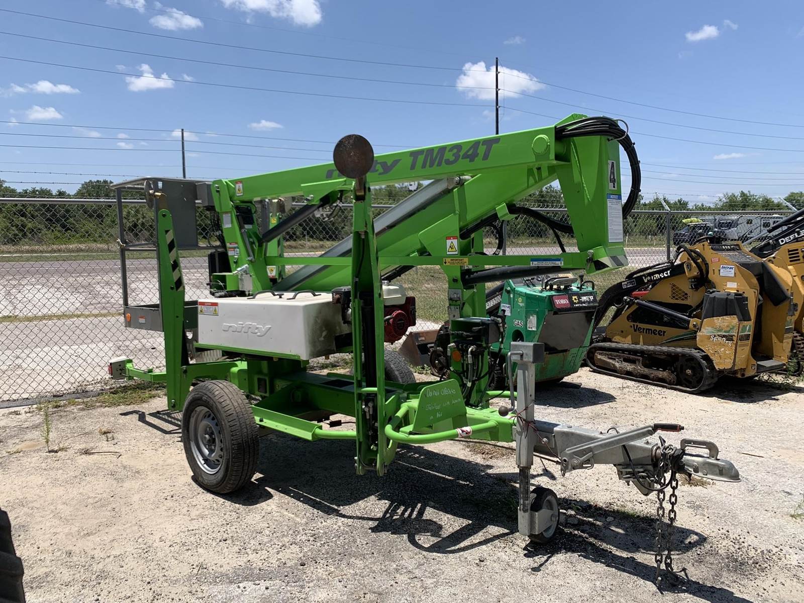 2020 Niftylift TM34 Towable Boom Lift
