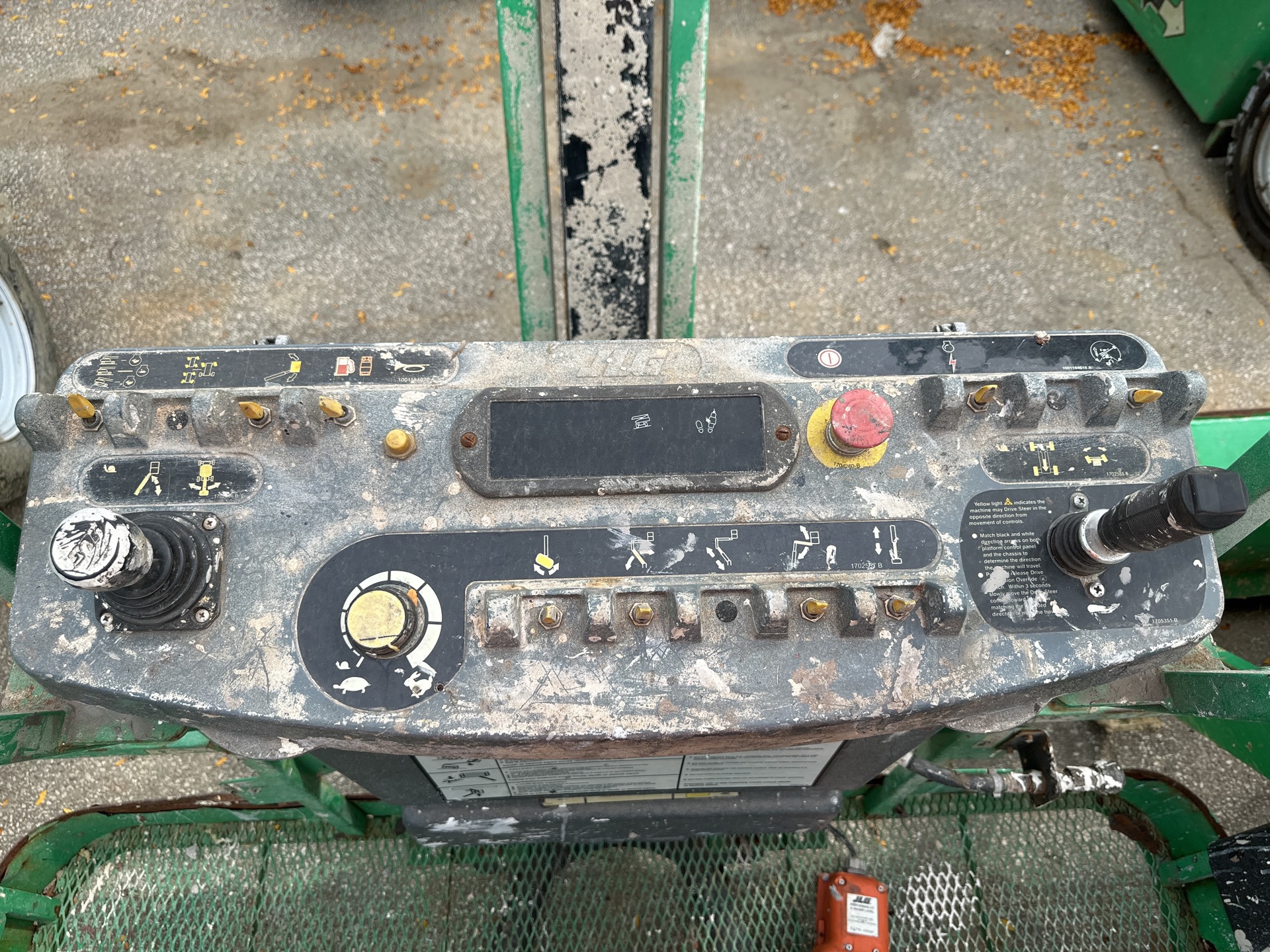 Photo - 25