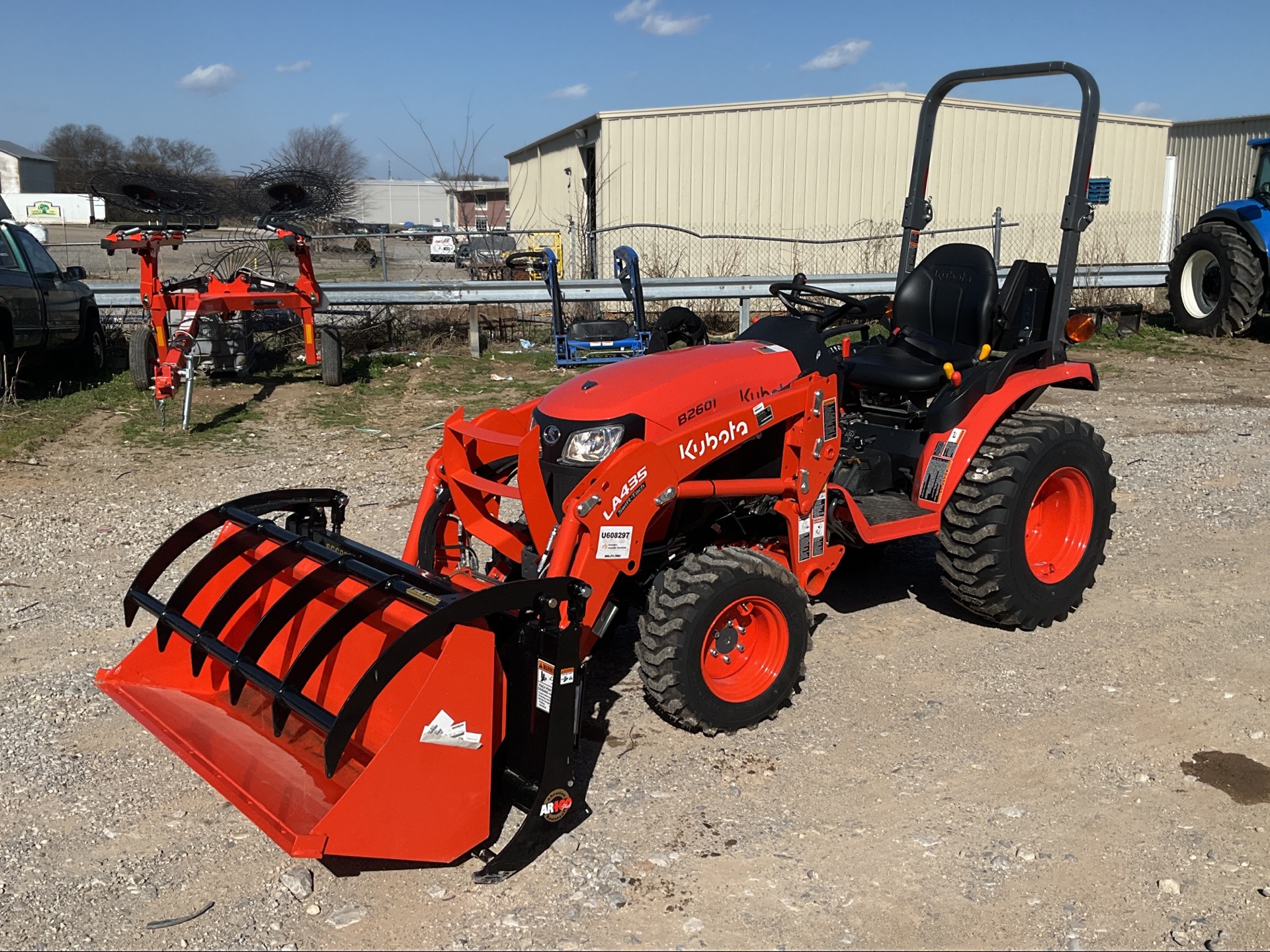 2022 Kubota B2601HSD-1 4WD Tractor