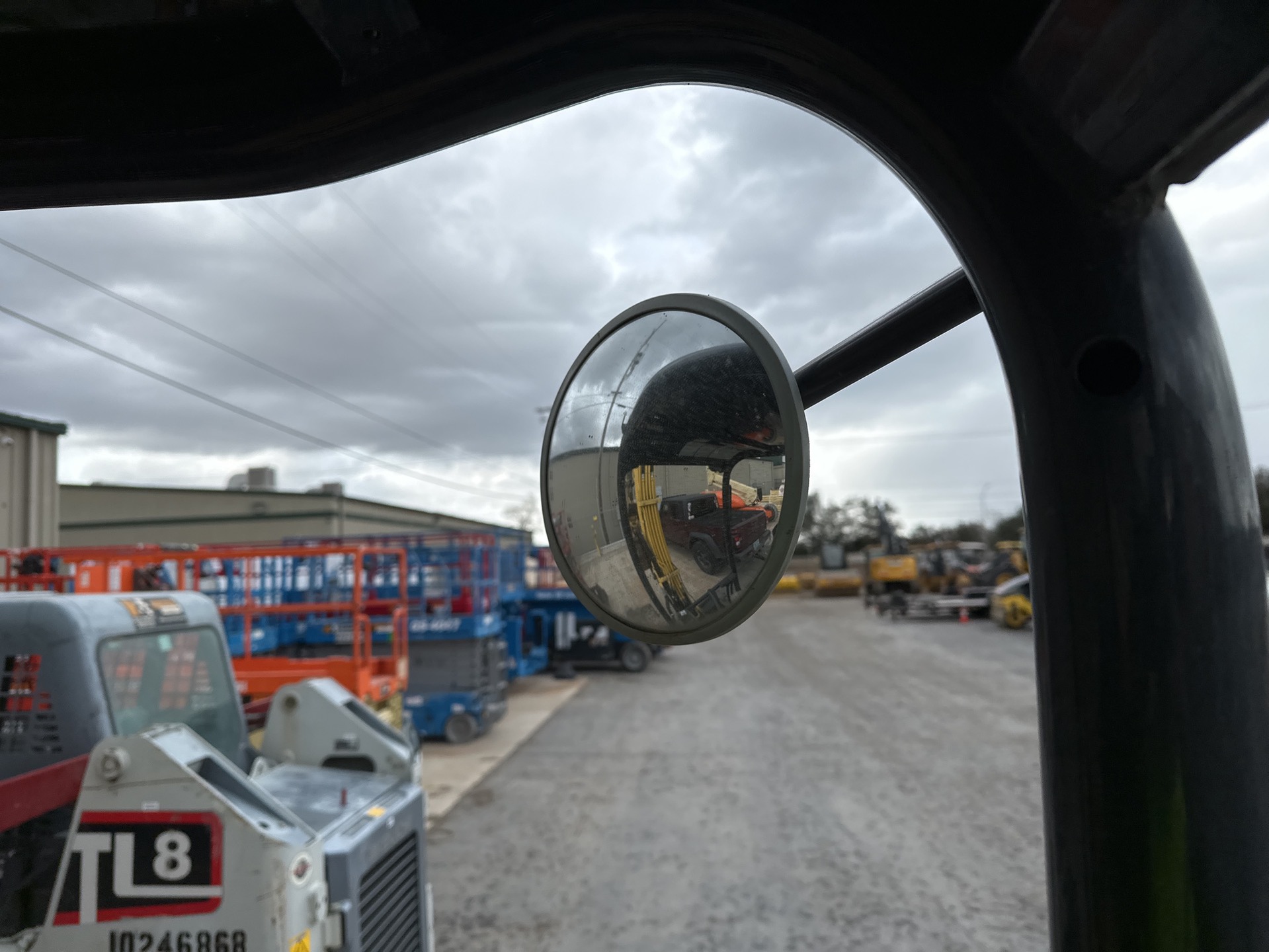 Photo - 16