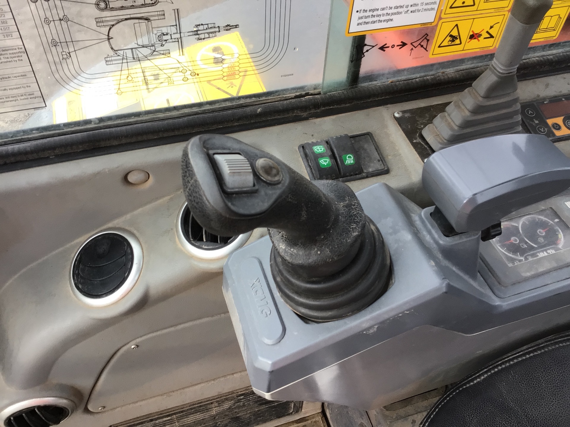 Photo - 17