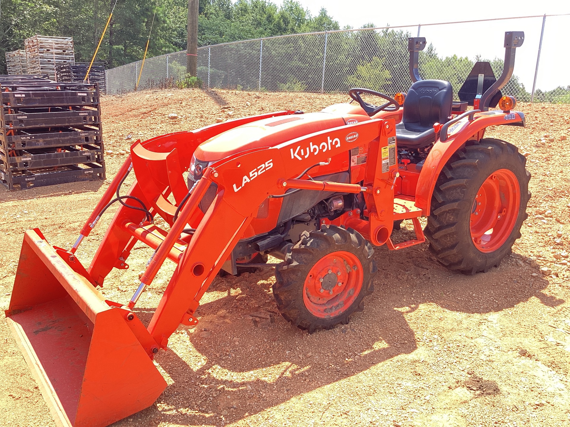 2021 Kubota L3301DT 4WD 4WD 4WD Tractor