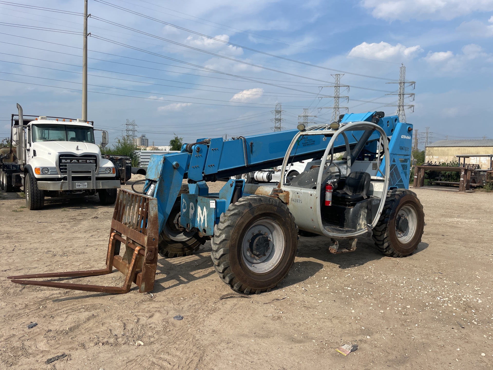 Genie GTH-644 Telehandler