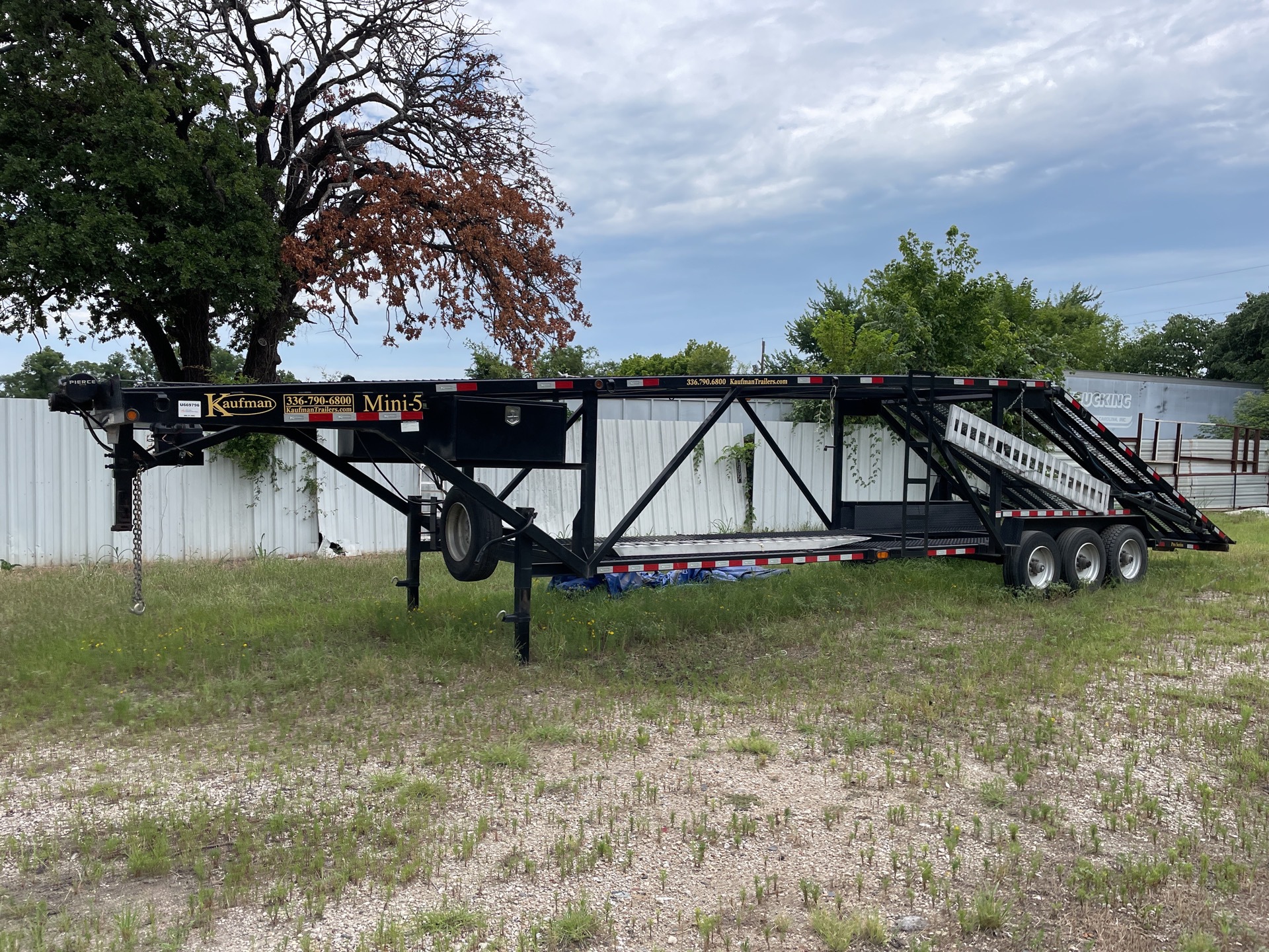 2022 Kaufman  Tri/A 5 Car Open Car Carrier Trailer