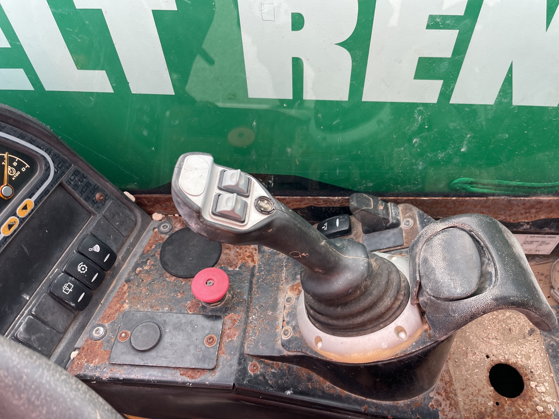 Photo - 16