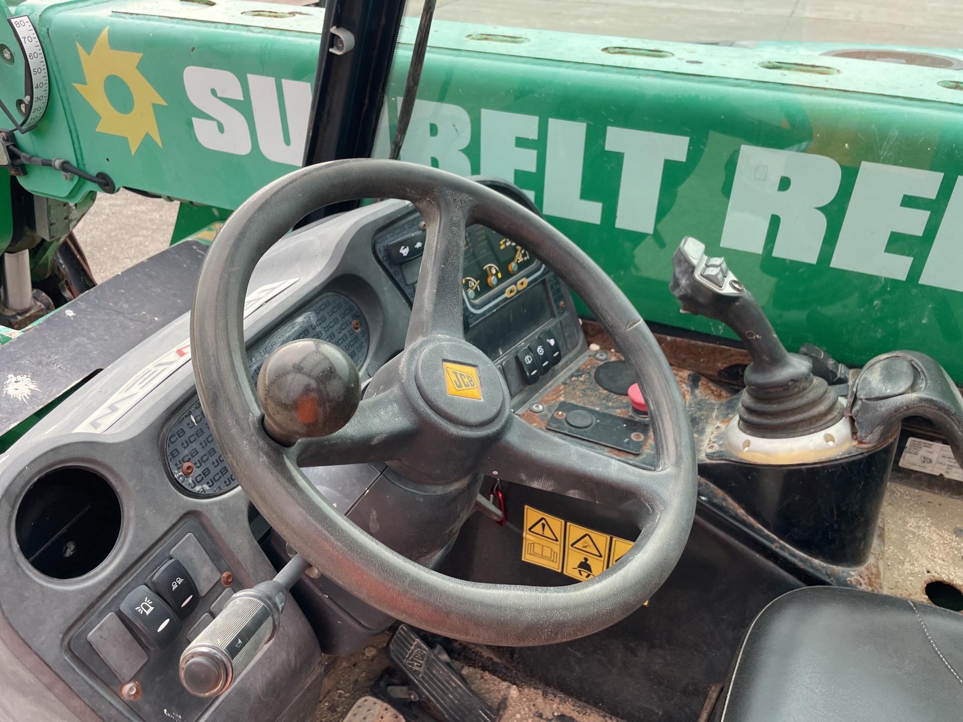 Photo - 17