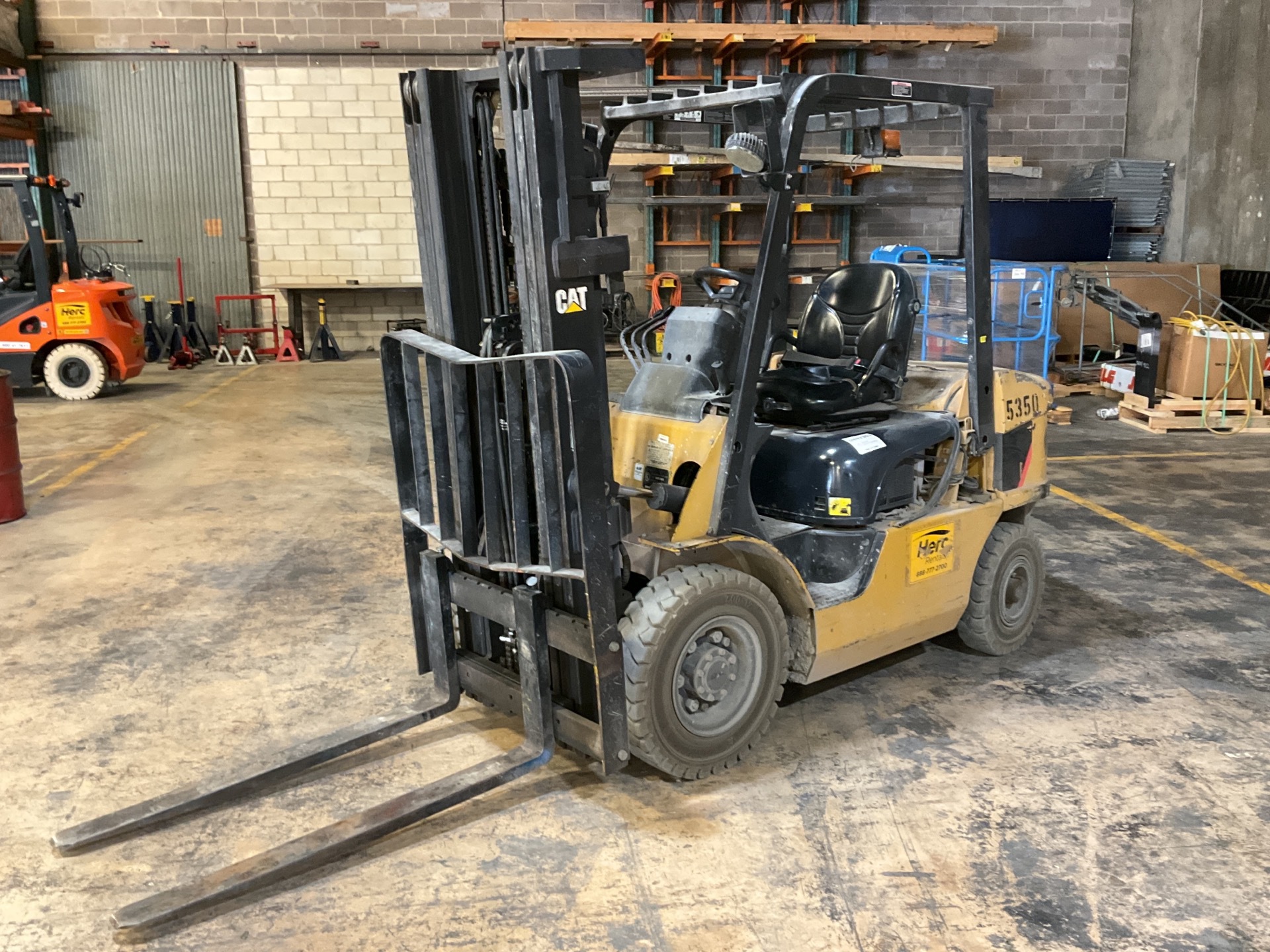 Cat 2PD5000 Cushion Tire Forklift