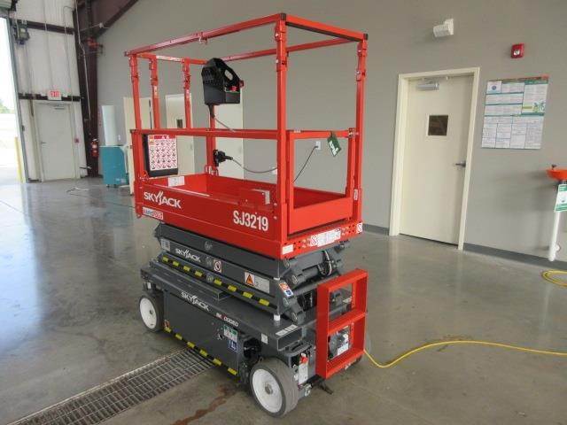 2023 Skyjack SJ3219 Scissor Lift